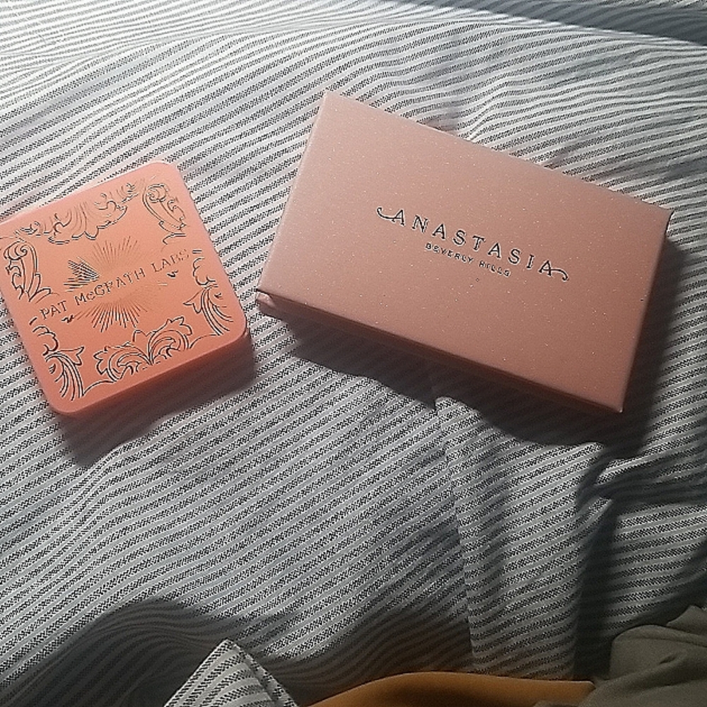 Pat Mcgrath/Anastasia Eyeshadow